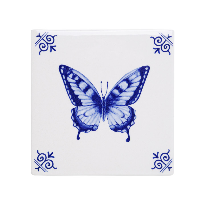 Delfts blauwe tegel met een vlinder