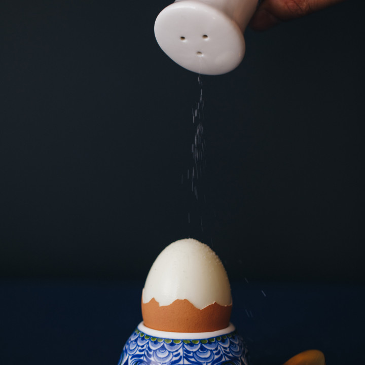 Ei in eierdopje Paauw van Heinen Delfts Blauw