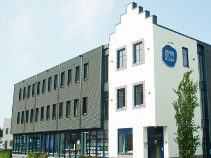 Heinen Delfts Blauw Fabriek en Winkel in Putten